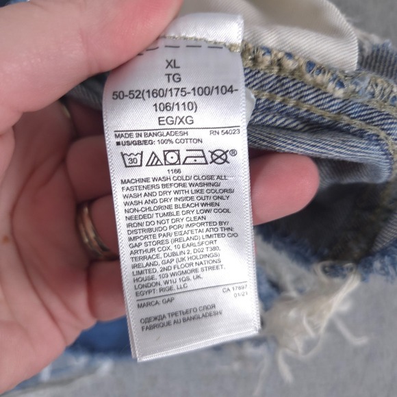 Gap Overalls Women XL Baggy Bib Denim 4" Shortall Cut Off Distressed Medium Wash - Picture 7 of 11